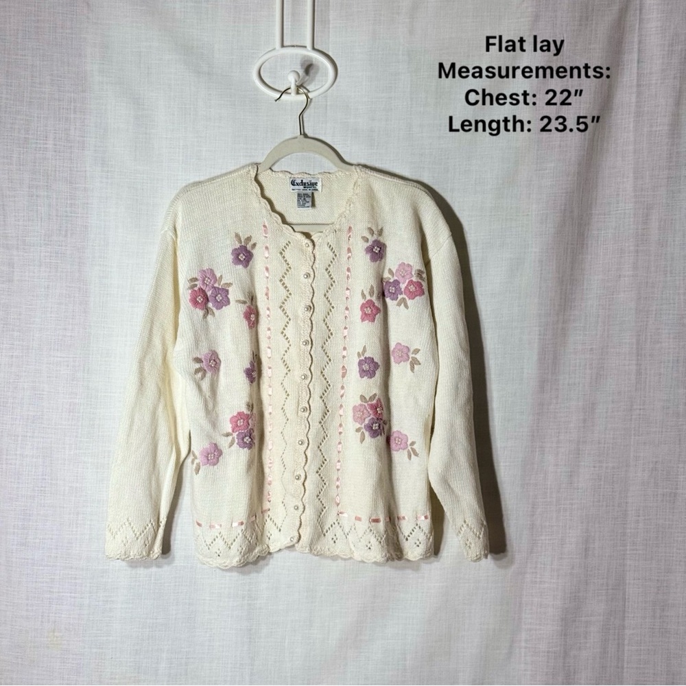 VTG Embroidered Cream Floral Cardigan Sweater Womens M Pearl Buttons Grannycore